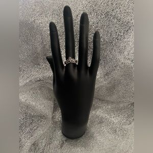 NEW: Elegant Vintage Stackable Style Finger Jewelry Decor